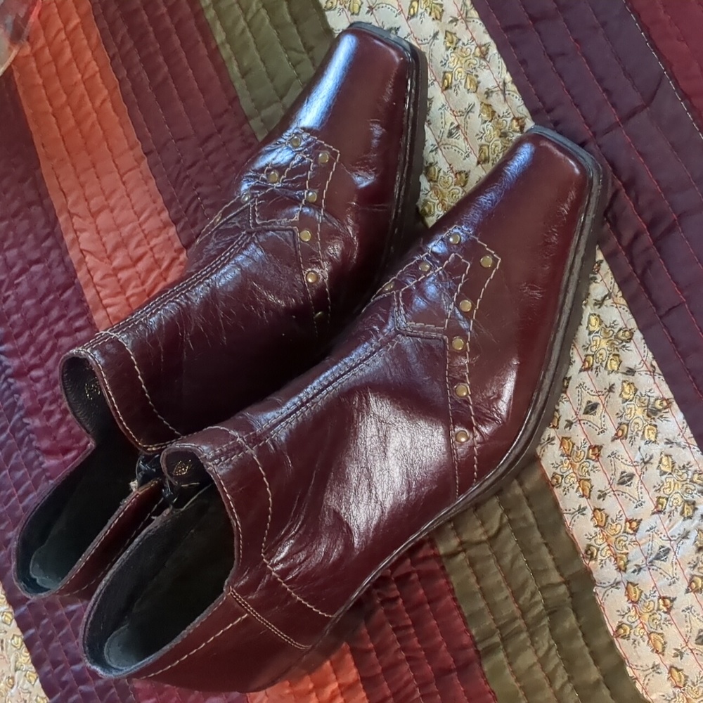 RIEKER* Brown leather studded side zip cowboy style square toe shoe/bootie 39